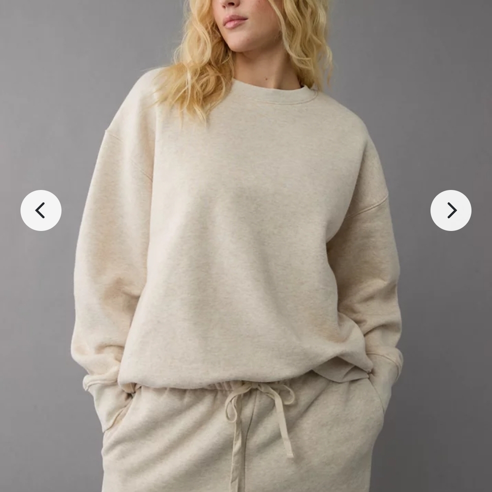 American Eagle Outfitters Women's Beige Crew Neck Sweater